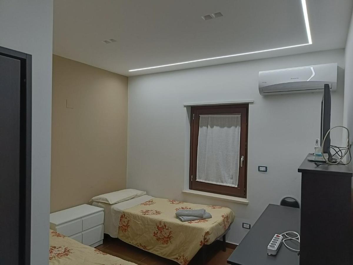 Belvilla By Oyo Modern Villa In Nissoria With Pool ภายนอก รูปภาพ